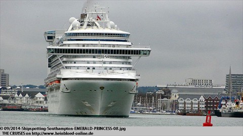 2014-Shipspotting-Southampton-EMERALD-PRINCESS-08