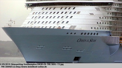 2014-Shipspotting-Southampton-OASIS-OF-THE-SEAS-13