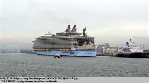 2014-Shipspotting-Southampton-OASIS-OF-THE-SEAS-37